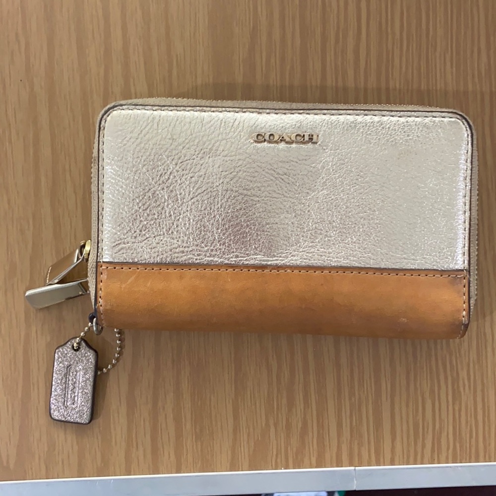 Coach women’s wallet